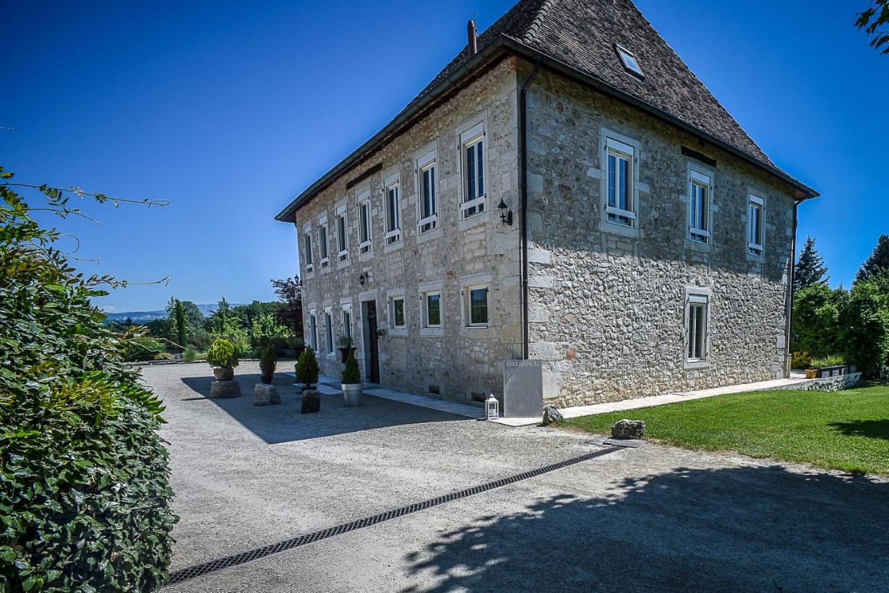 לינה וארוחת בוקר Les Avenières Domaine Du Manoir מראה חיצוני תמונה
