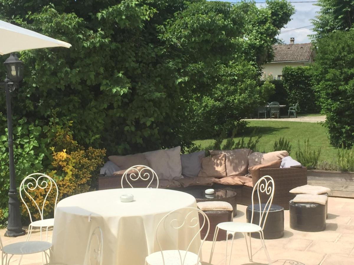 לינה וארוחת בוקר Les Avenières Domaine Du Manoir מראה חיצוני תמונה