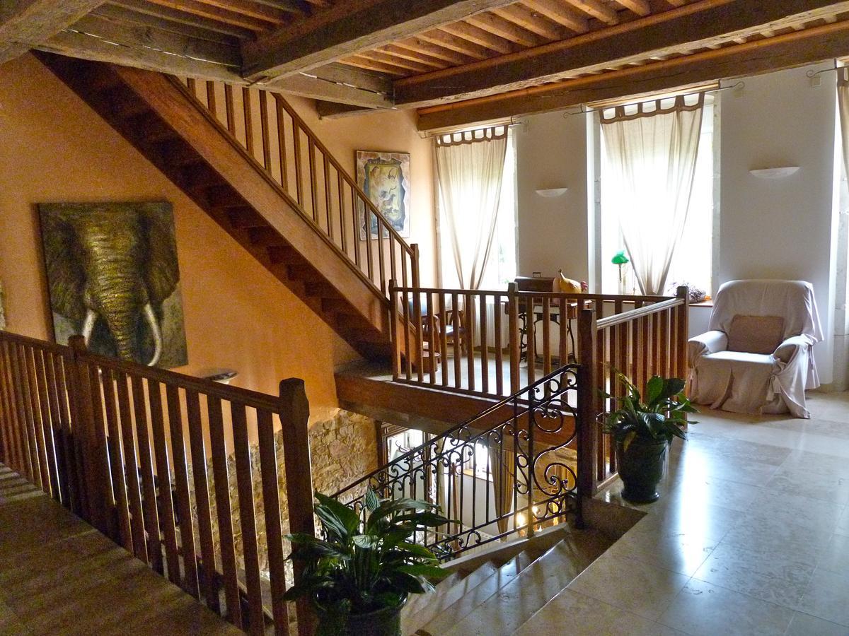 לינה וארוחת בוקר Les Avenières Domaine Du Manoir מראה חיצוני תמונה